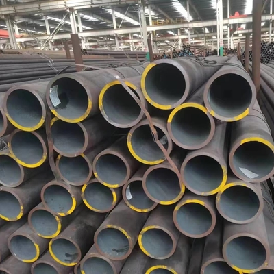 Un buon prezzo. Forti tubi d'acciaio senza cuciture ST52 di resistenza alla trazione per ingegneria sotterranea in linea