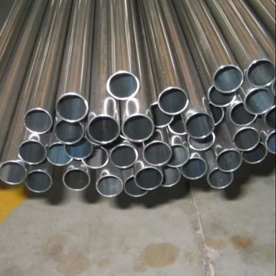 I tubi d'acciaio senza cuciture delle BS 1387 ASTM A53 hanno galvanizzato il carbonio per trasporto tramite condotto