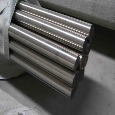 Un buon prezzo. AISI 1045 16 piedi del acciaio al carbonio del tondino 12mm di protezione delicata della ruggine per costruzione in linea