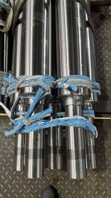 Asta cromata laminata a freddo C40 C45 cromata 30 micron 45 HRC temprata per acciaio per cuscinetti